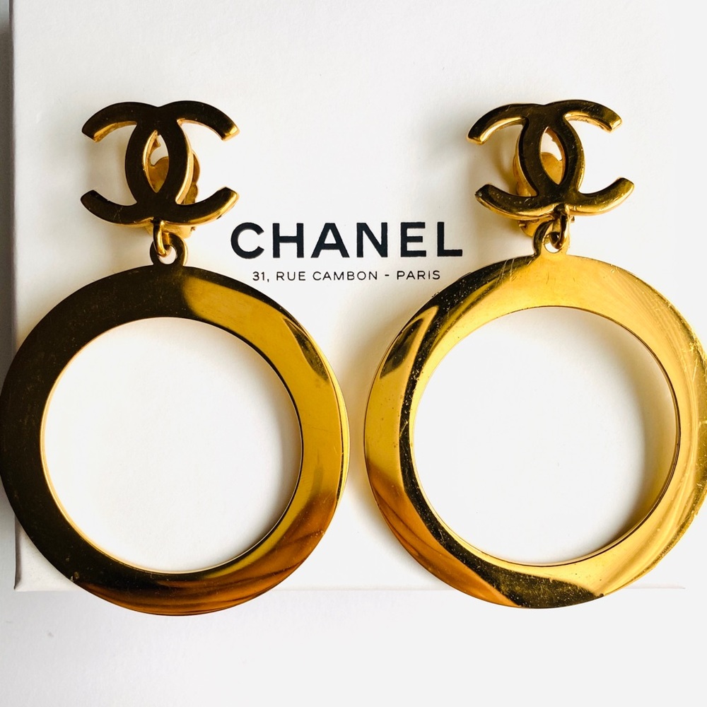 XL Vintage Chanel CC hoop Earrings
